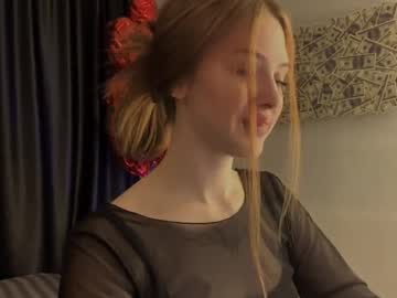 Candychloew April 20, 2025 Chaturbate stream image
