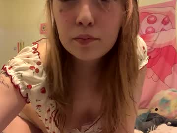 Kittyme0ws April 20, 2025 Chaturbate stream image
