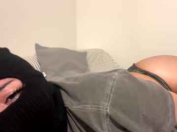 Mila_Cute18 April 20, 2025 Chaturbate stream image