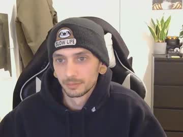 2323gary April 21, 2025 Chaturbate stream image