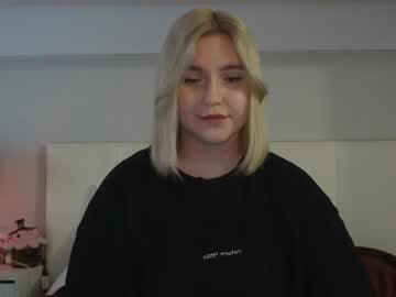 _Dewpoint_ April 21, 2025 Chaturbate stream image