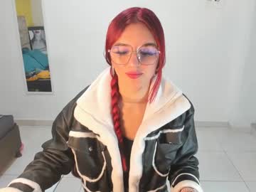 Vaaiolett_12 April 21, 2025 Chaturbate stream image