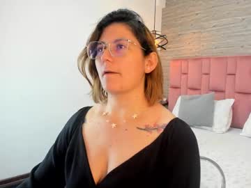 Sarahdeyvis April 21, 2025 Chaturbate stream image