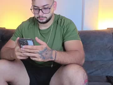 Andrew_Brownn April 21, 2025 Chaturbate stream image
