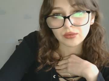 Pollishechka April 21, 2025 Chaturbate stream image