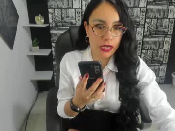 Aghata_Moon April 21, 2025 Chaturbate stream image