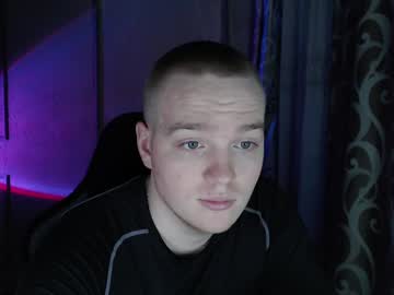 Whitekusi April 21, 2025 Chaturbate stream image