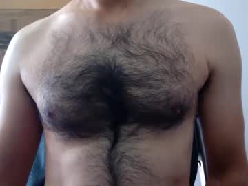 Fitfriendlyandhairy stream photo from April 21, 2025