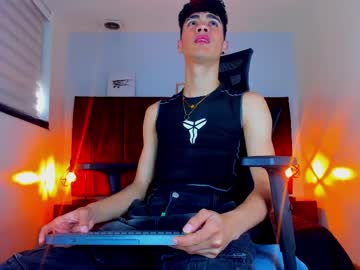 Neoraptis April 21, 2025 Chaturbate stream image
