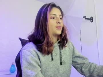 Moonwiny April 21, 2025 Chaturbate stream image