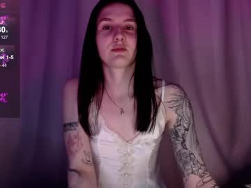 Niaellis April 21, 2025 Chaturbate stream image