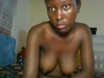 Pretty_Arianna April 21, 2025 Chaturbate stream image