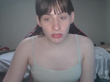 Essyx2 April 21, 2025 Chaturbate stream image