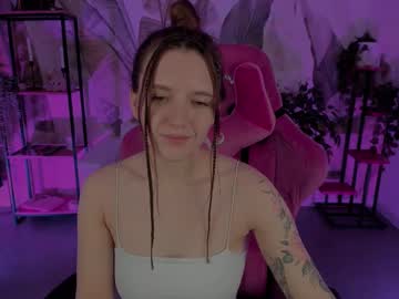 Jennydens April 21, 2025 Chaturbate stream image