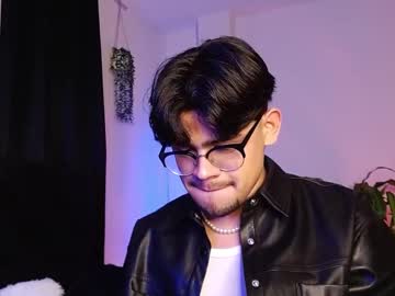 Isaac_Saenz April 22, 2025 Chaturbate stream image