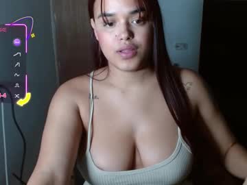 Julietta_L April 22, 2025 Chaturbate stream image