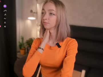 Love_Becomes_The_Enemy April 22, 2025 Chaturbate stream image