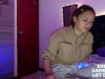 Holy_Juli_ April 22, 2025 Chaturbate stream image