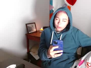 Trixie_Tangg April 22, 2025 Chaturbate stream image