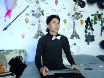 Sr_Alexander01 April 22, 2025 Chaturbate stream image