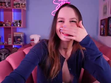 Isabellacrz April 22, 2025 Chaturbate stream image