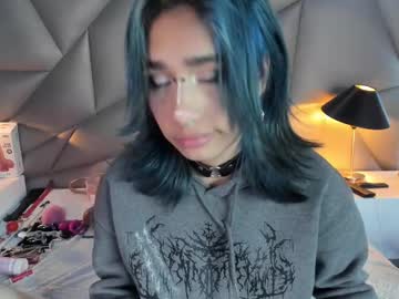 Valery_Smith15 stream photo from April 22, 2025