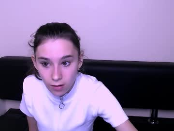 Rosalais_ April 22, 2025 Chaturbate stream image