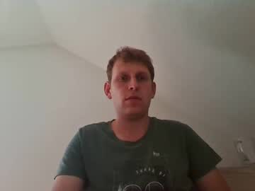 Julkooo128 April 22, 2025 Chaturbate stream image