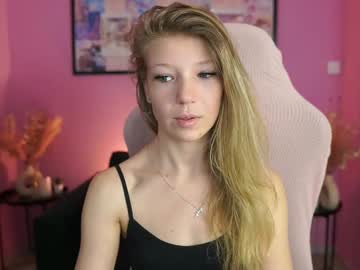 Missicute18 April 22, 2025 Chaturbate stream image