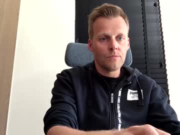 Max_Straight_1 April 22, 2025 Chaturbate stream image
