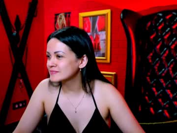 Karolinarobinson April 22, 2025 Chaturbate stream image