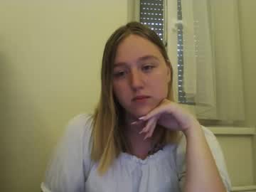 Mollywinters_ April 22, 2025 Chaturbate stream image