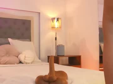 Victoria__Rossi April 22, 2025 Chaturbate stream image