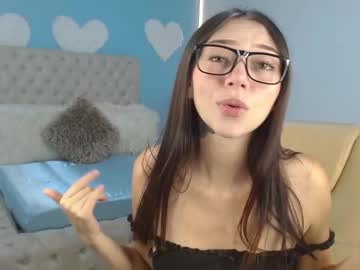 Rosewhite_02 April 22, 2025 Chaturbate stream image