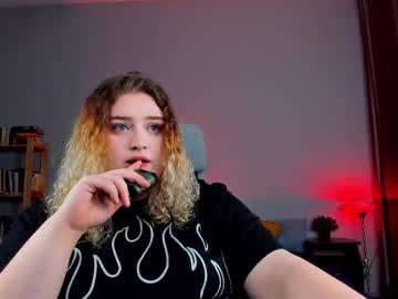 Moneysirena April 22, 2025 Chaturbate stream image