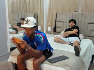 Myers__ April 22, 2025 Chaturbate stream image