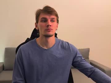 Jessierise stream photo from April 22, 2025