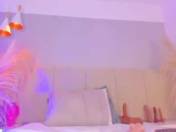 Sofia_Pamela April 22, 2025 Chaturbate stream image