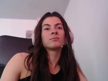 Mariel_Sins21 April 22, 2025 Chaturbate stream image