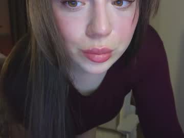 Tutti_Frutti_ April 22, 2025 Chaturbate stream image
