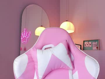 Violeth_Hill April 22, 2025 Chaturbate stream image
