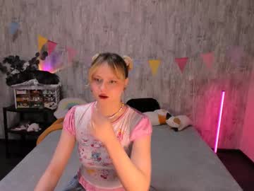 Mariamilkis April 22, 2025 Chaturbate stream image