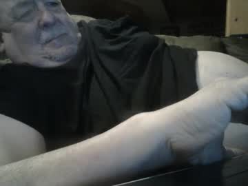 Hotandhornyxxx1 April 22, 2025 Chaturbate stream image