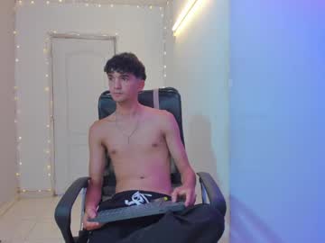 Haziel_7 April 22, 2025 Chaturbate stream image