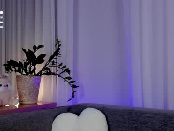 Mineliaaa April 23, 2025 Chaturbate stream image