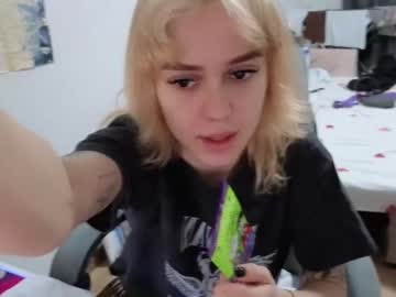 Kisi_Missi April 23, 2025 Chaturbate stream image