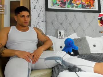 Crisstompson April 23, 2025 Chaturbate stream image