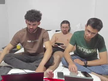 Chrisandrew_ April 23, 2025 Chaturbate stream image