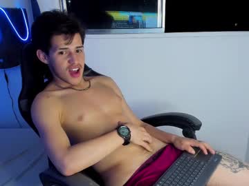 Nathan_Ferrara__ April 23, 2025 Chaturbate stream image