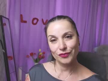 Paulinnee_ April 23, 2025 Chaturbate stream image